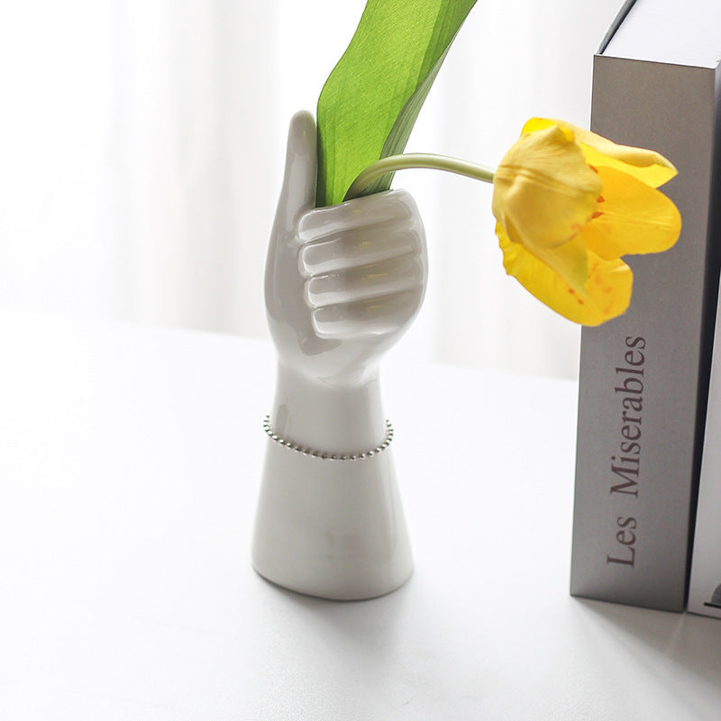 Human Crafts Ceramic Vase