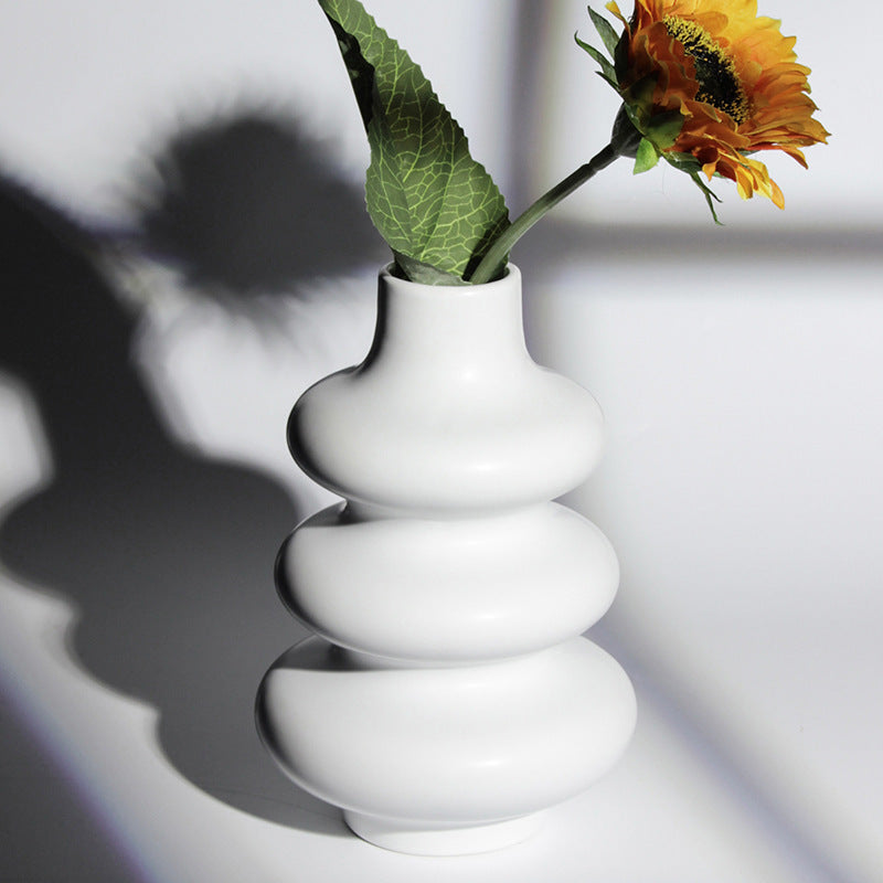 Nordic Heterosexual Circle Ceramic Vase