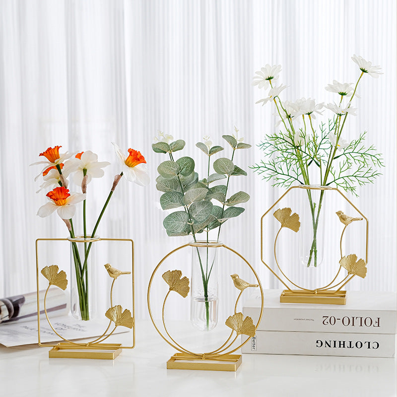 Creative Iron Vase